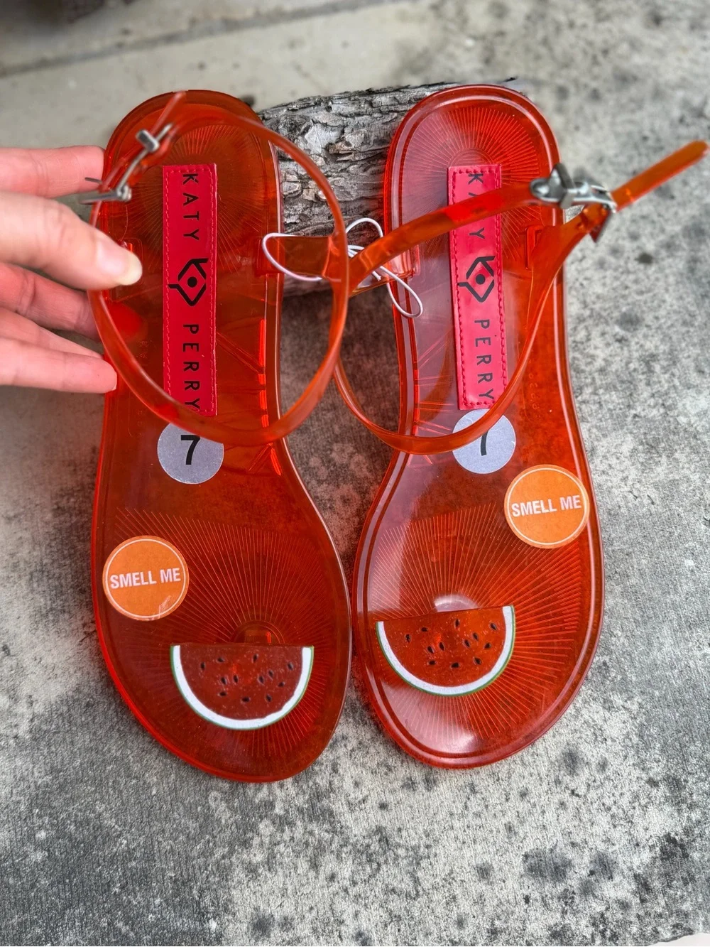 Katy Perry Jelly Watermelon Red Summer Sandals - Women NWT Sz-7. F - Picture 2 of 9